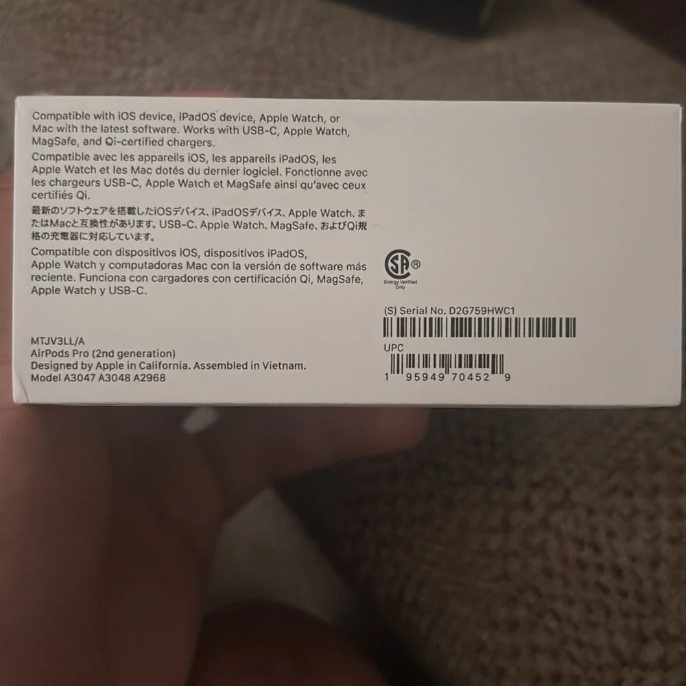Apple AirPods Pro 2nd Gen - Classic White